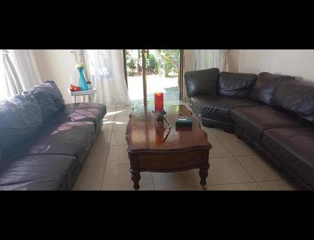 4 BEDROOM HOUSE FOR SALE IN CHANTELLE
